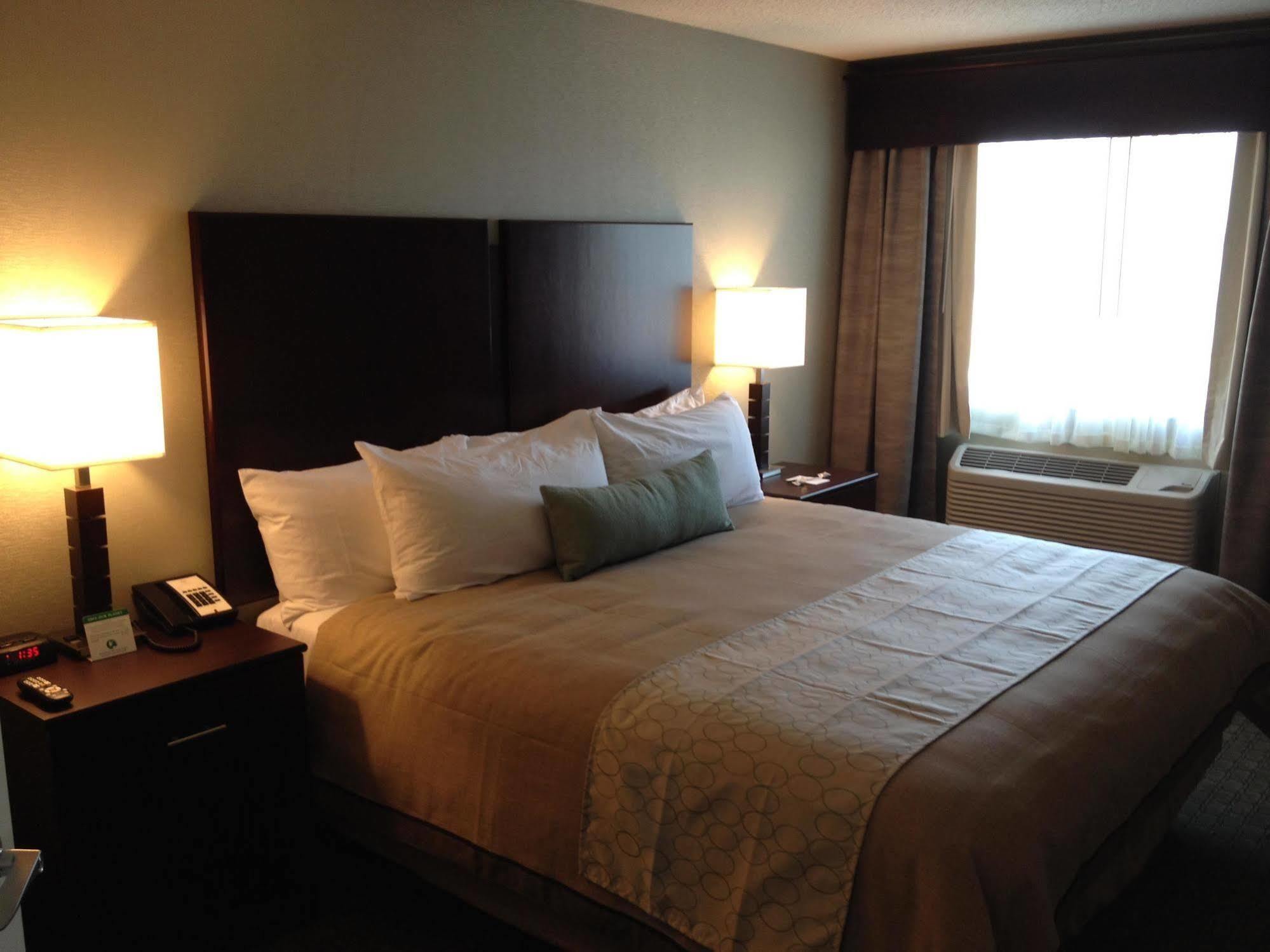 Grandstay Hotel & Suites - Glenwood מראה חיצוני תמונה
